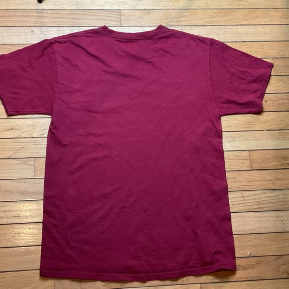 elon university champion t shirt Men’s Medium Burgundy Cotton - Picture 5 of 5